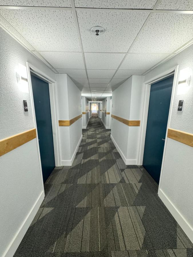 Studio 6 Suites East Syracuse Airport Exterior photo